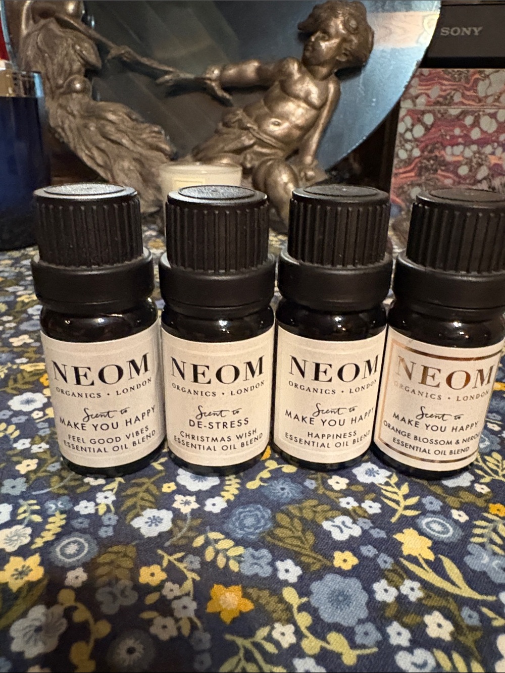 NEOM 4 Scent to make you Happy